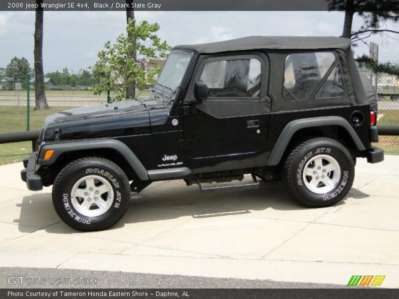 Black / Dark Slate Gray 2006 Jeep Wrangler SE 4x4