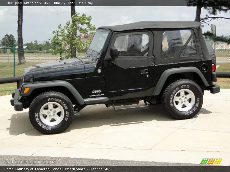 Black / Dark Slate Gray 2006 Jeep Wrangler SE 4x4