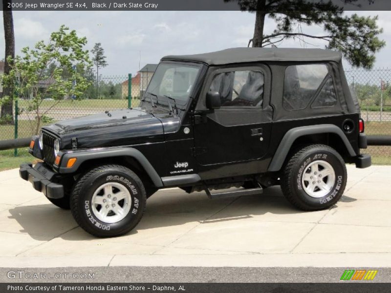 Black / Dark Slate Gray 2006 Jeep Wrangler SE 4x4