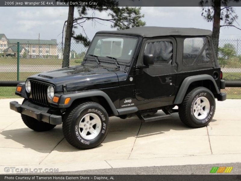 Black / Dark Slate Gray 2006 Jeep Wrangler SE 4x4
