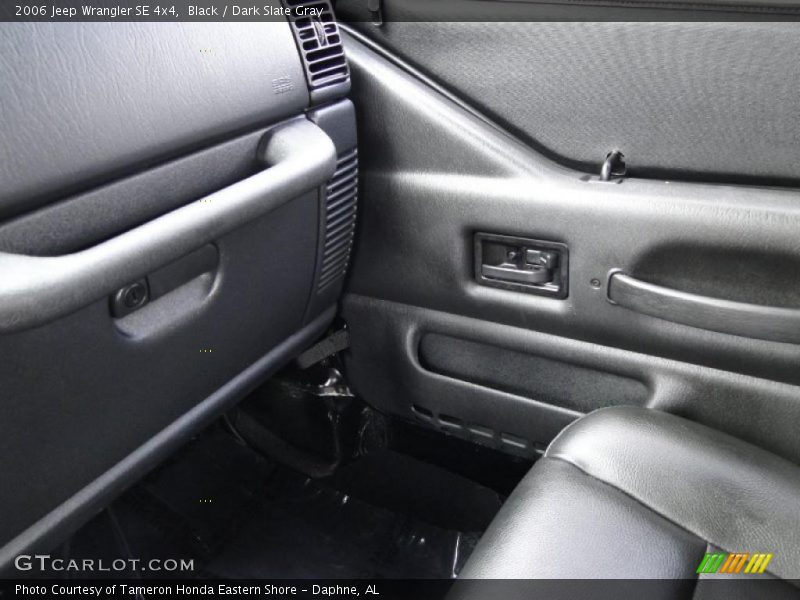 Black / Dark Slate Gray 2006 Jeep Wrangler SE 4x4