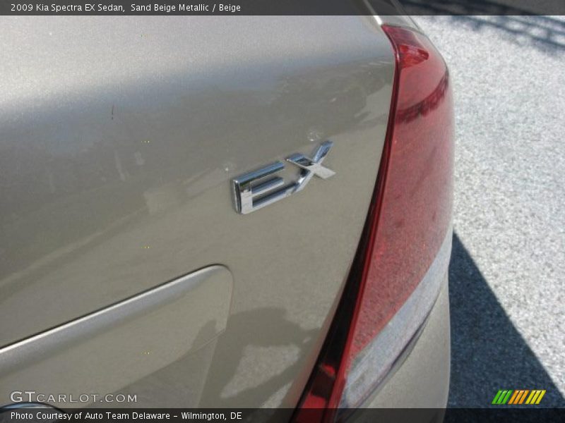 Sand Beige Metallic / Beige 2009 Kia Spectra EX Sedan