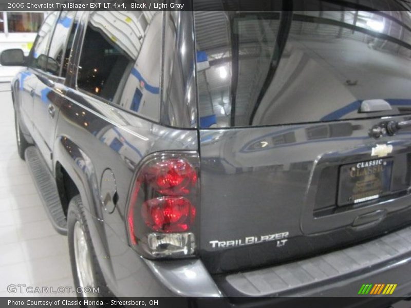 Black / Light Gray 2006 Chevrolet TrailBlazer EXT LT 4x4