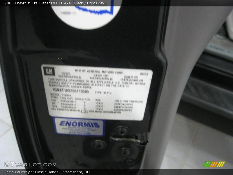 Black / Light Gray 2006 Chevrolet TrailBlazer EXT LT 4x4