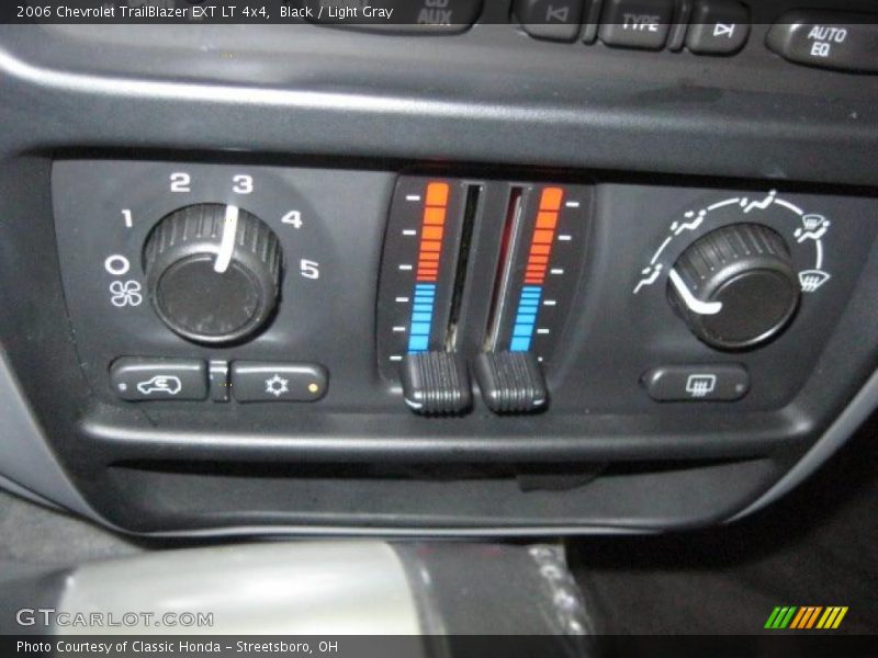 Black / Light Gray 2006 Chevrolet TrailBlazer EXT LT 4x4