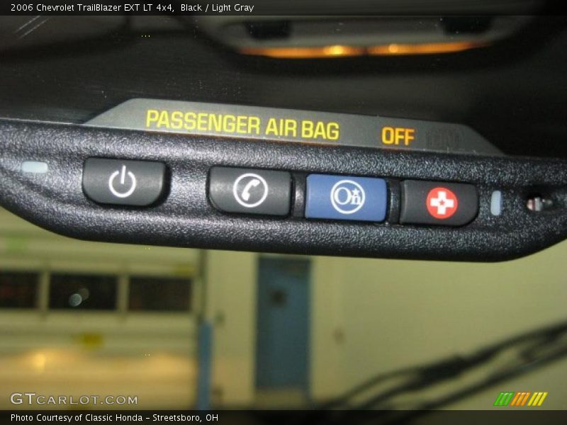 Black / Light Gray 2006 Chevrolet TrailBlazer EXT LT 4x4