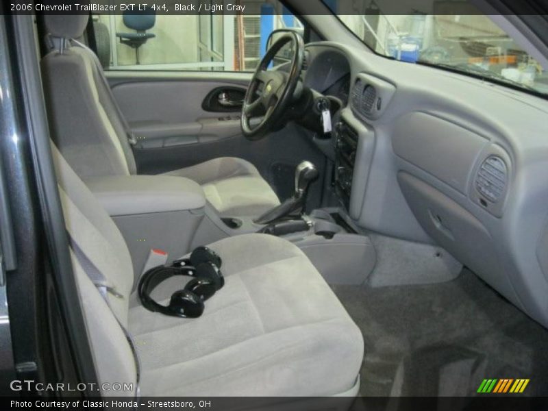 Black / Light Gray 2006 Chevrolet TrailBlazer EXT LT 4x4