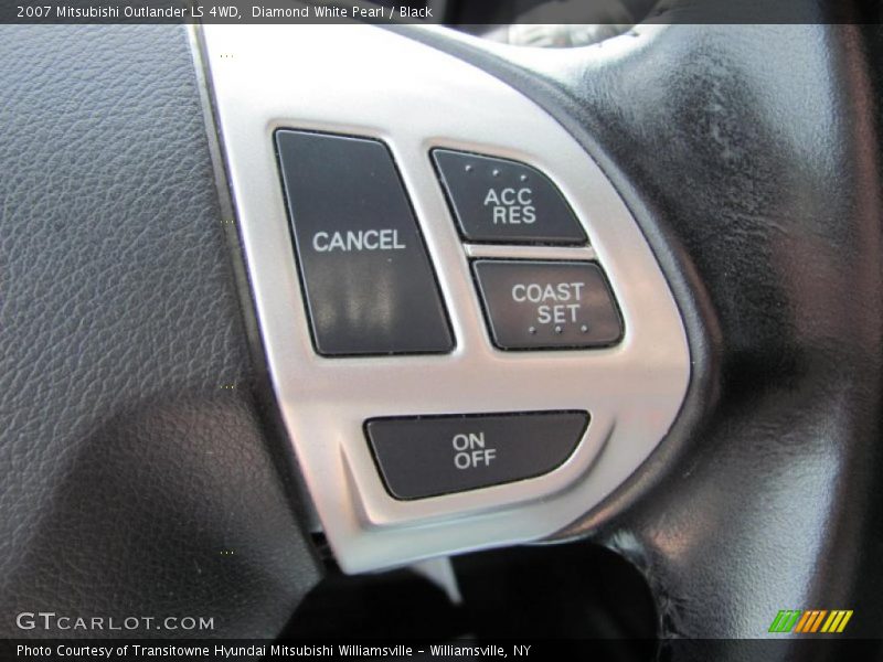 Diamond White Pearl / Black 2007 Mitsubishi Outlander LS 4WD