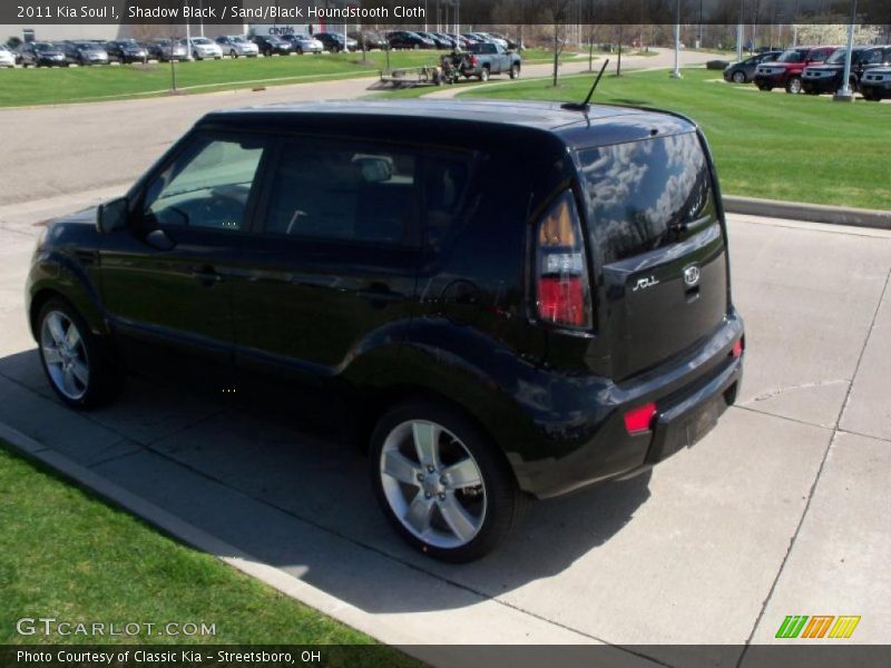 Shadow Black / Sand/Black Houndstooth Cloth 2011 Kia Soul !