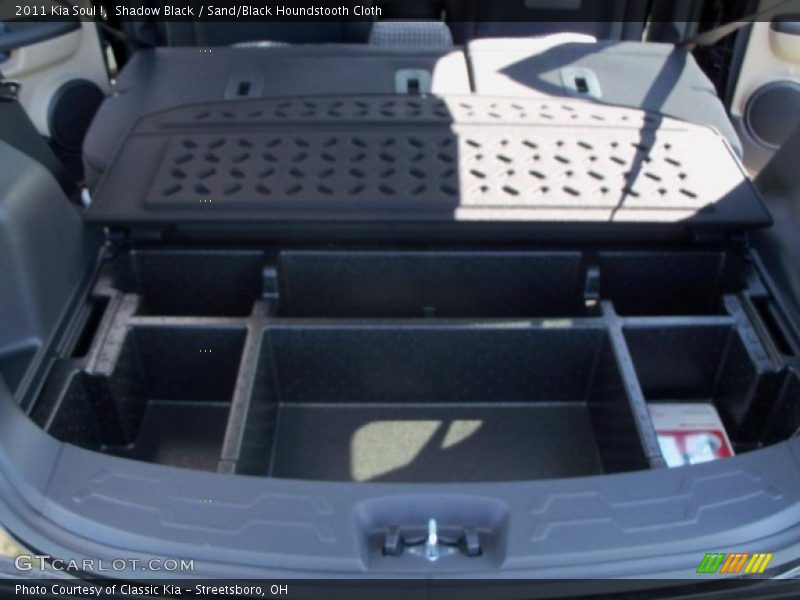 Shadow Black / Sand/Black Houndstooth Cloth 2011 Kia Soul !