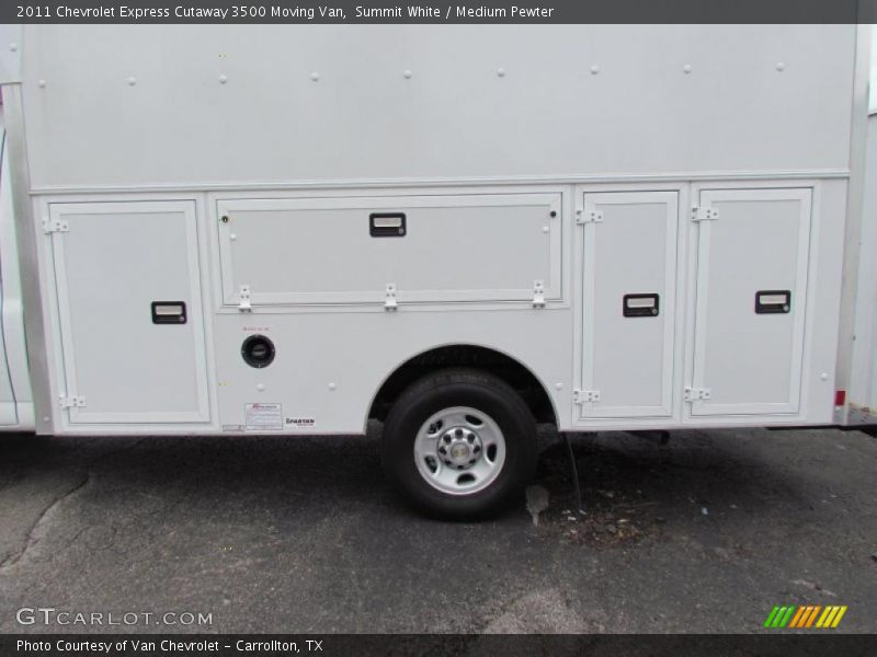 Summit White / Medium Pewter 2011 Chevrolet Express Cutaway 3500 Moving Van