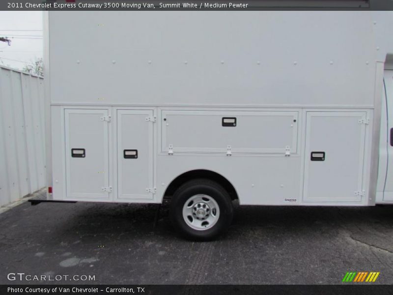 Summit White / Medium Pewter 2011 Chevrolet Express Cutaway 3500 Moving Van