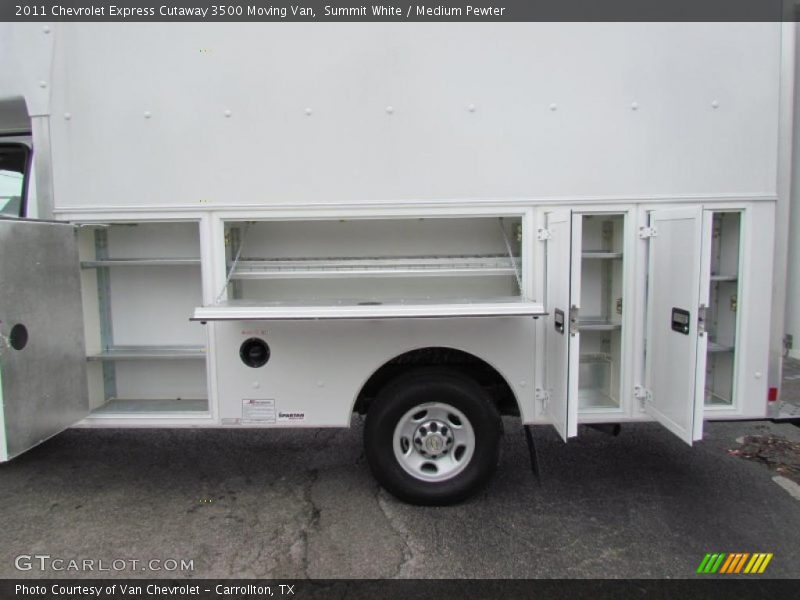 Summit White / Medium Pewter 2011 Chevrolet Express Cutaway 3500 Moving Van