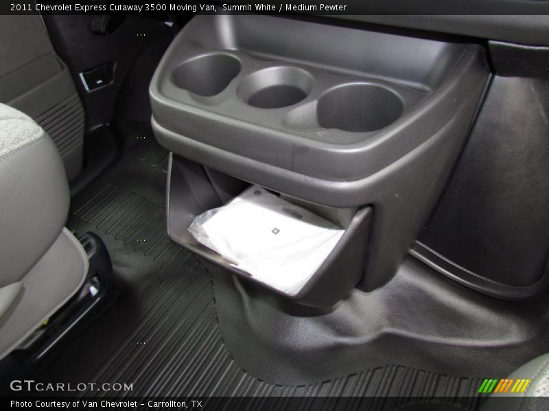 Summit White / Medium Pewter 2011 Chevrolet Express Cutaway 3500 Moving Van