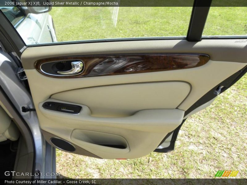 Liquid Silver Metallic / Champagne/Mocha 2008 Jaguar XJ XJ8