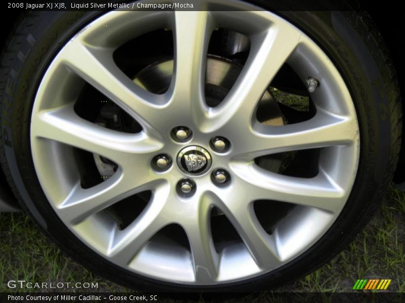 Liquid Silver Metallic / Champagne/Mocha 2008 Jaguar XJ XJ8