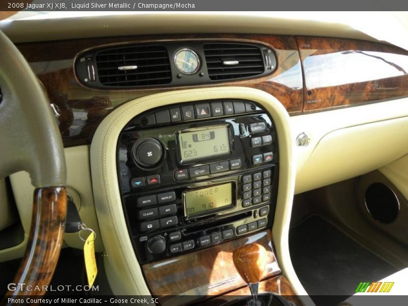 Liquid Silver Metallic / Champagne/Mocha 2008 Jaguar XJ XJ8