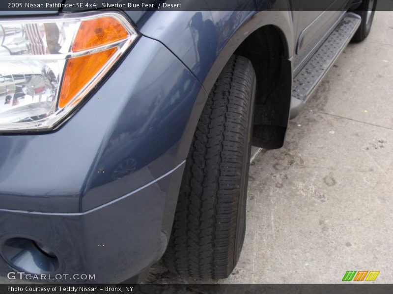 Silverton Blue Pearl / Desert 2005 Nissan Pathfinder SE 4x4