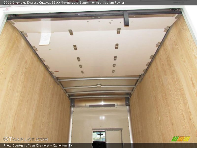 Summit White / Medium Pewter 2011 Chevrolet Express Cutaway 3500 Moving Van