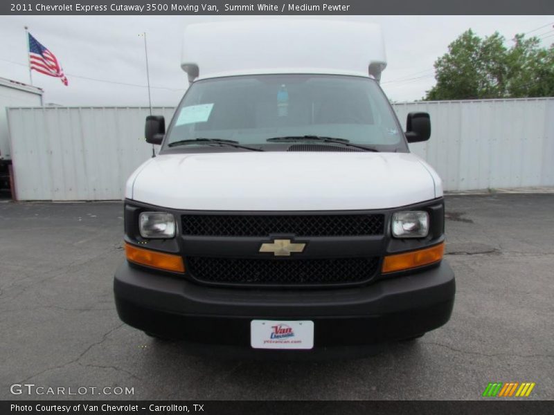 Summit White / Medium Pewter 2011 Chevrolet Express Cutaway 3500 Moving Van