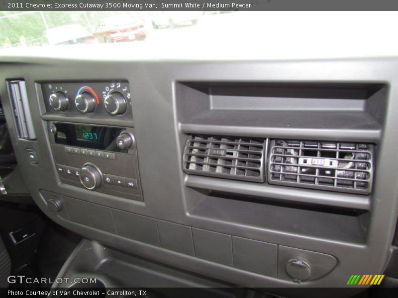Summit White / Medium Pewter 2011 Chevrolet Express Cutaway 3500 Moving Van