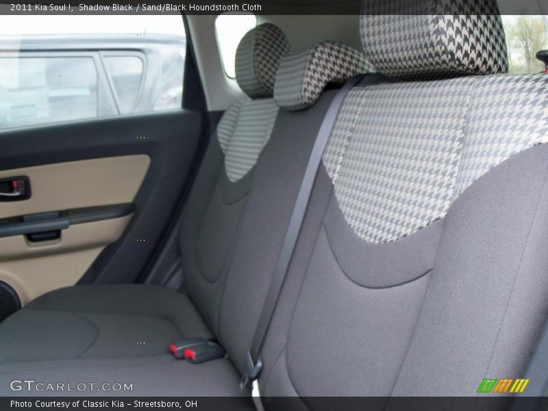 Shadow Black / Sand/Black Houndstooth Cloth 2011 Kia Soul !