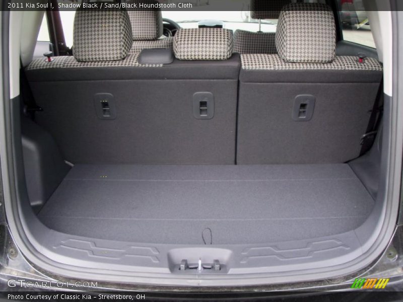 Shadow Black / Sand/Black Houndstooth Cloth 2011 Kia Soul !