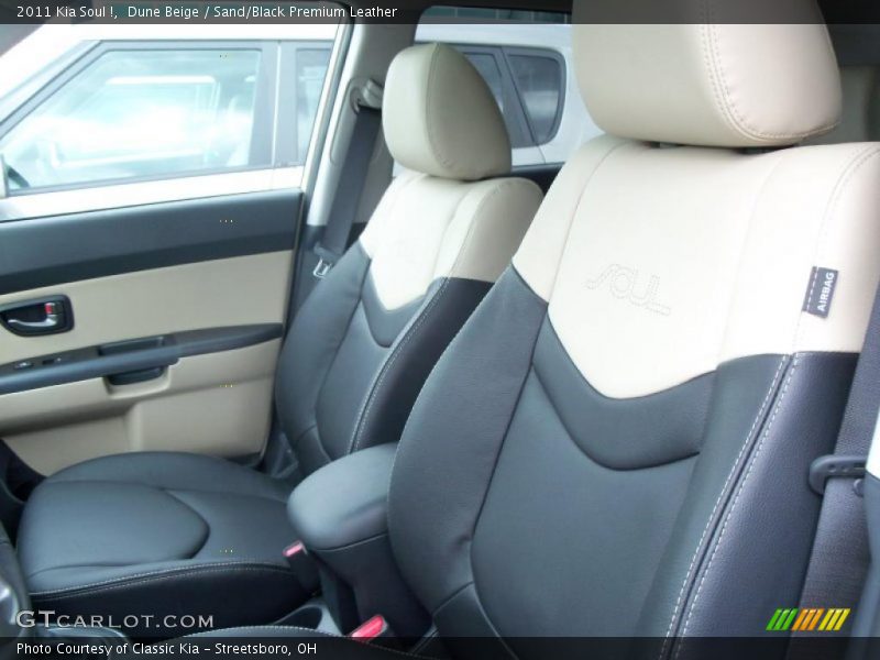 Dune Beige / Sand/Black Premium Leather 2011 Kia Soul !