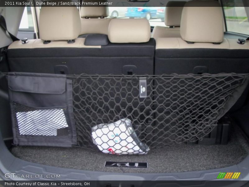 Dune Beige / Sand/Black Premium Leather 2011 Kia Soul !