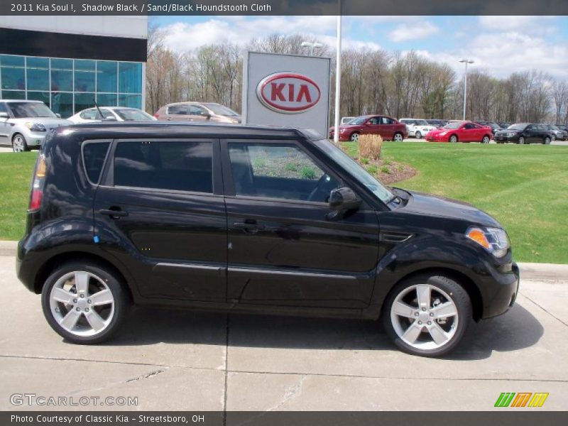 Shadow Black / Sand/Black Houndstooth Cloth 2011 Kia Soul !