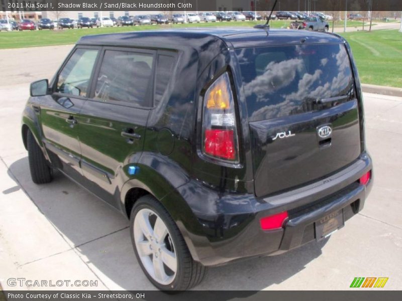 Shadow Black / Sand/Black Houndstooth Cloth 2011 Kia Soul !