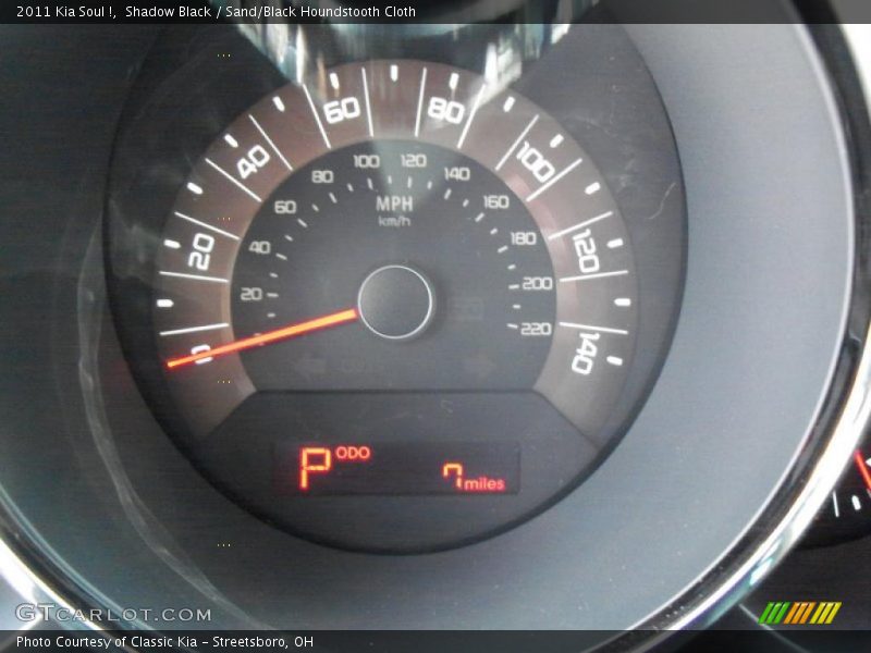 Shadow Black / Sand/Black Houndstooth Cloth 2011 Kia Soul !