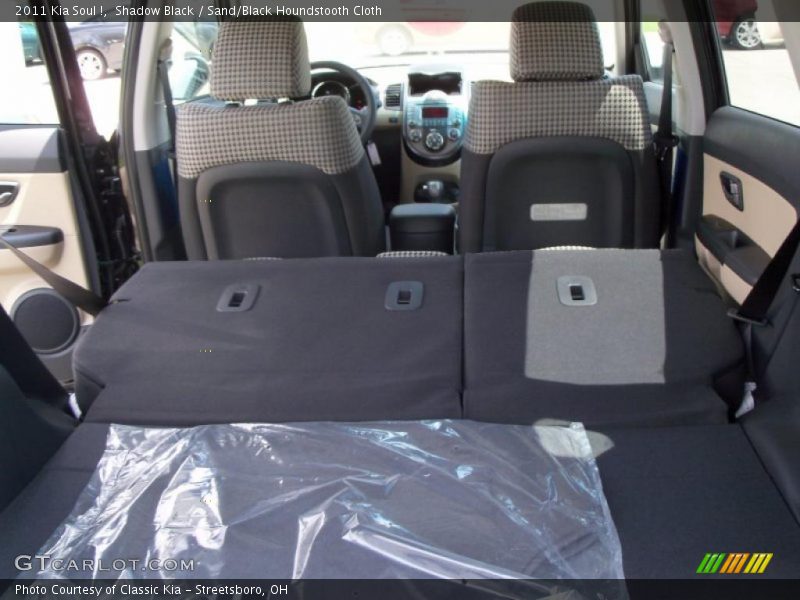 Shadow Black / Sand/Black Houndstooth Cloth 2011 Kia Soul !