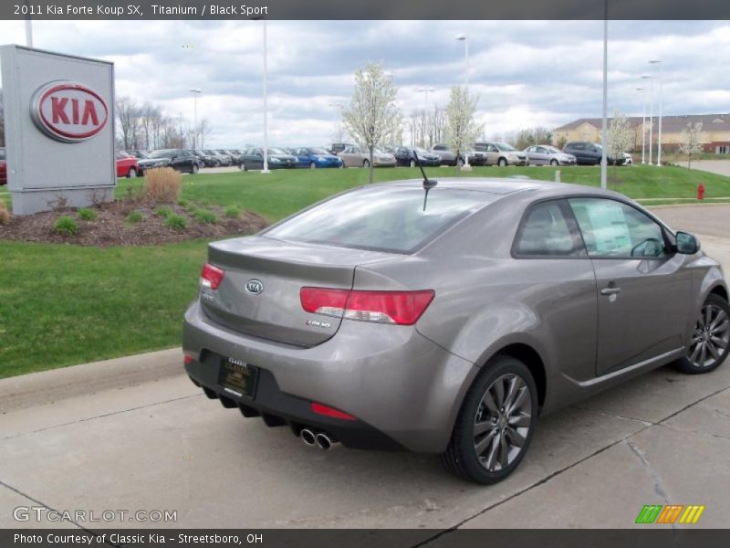 Titanium / Black Sport 2011 Kia Forte Koup SX