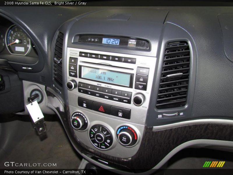 Bright Silver / Gray 2008 Hyundai Santa Fe GLS