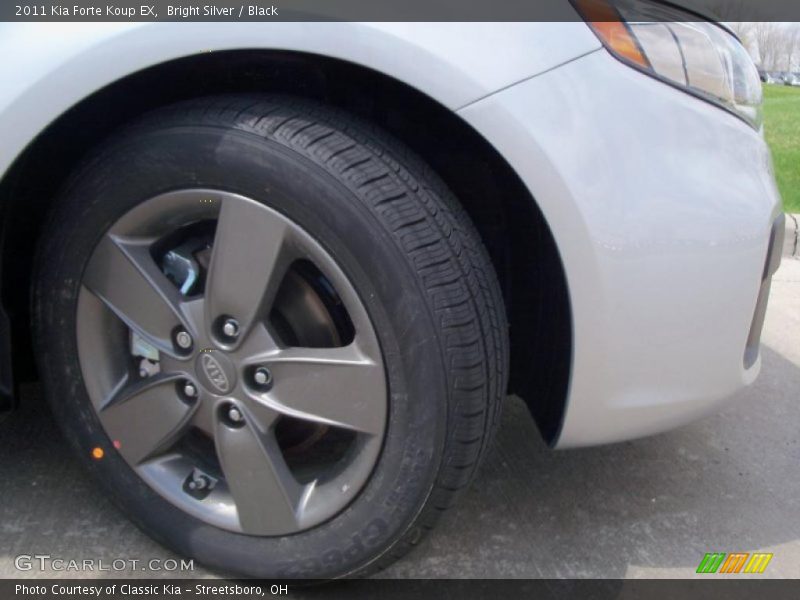 Bright Silver / Black 2011 Kia Forte Koup EX