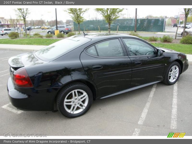 Black / Ebony 2007 Pontiac Grand Prix GT Sedan