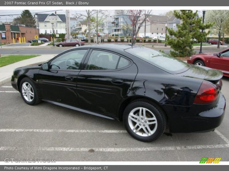 Black / Ebony 2007 Pontiac Grand Prix GT Sedan