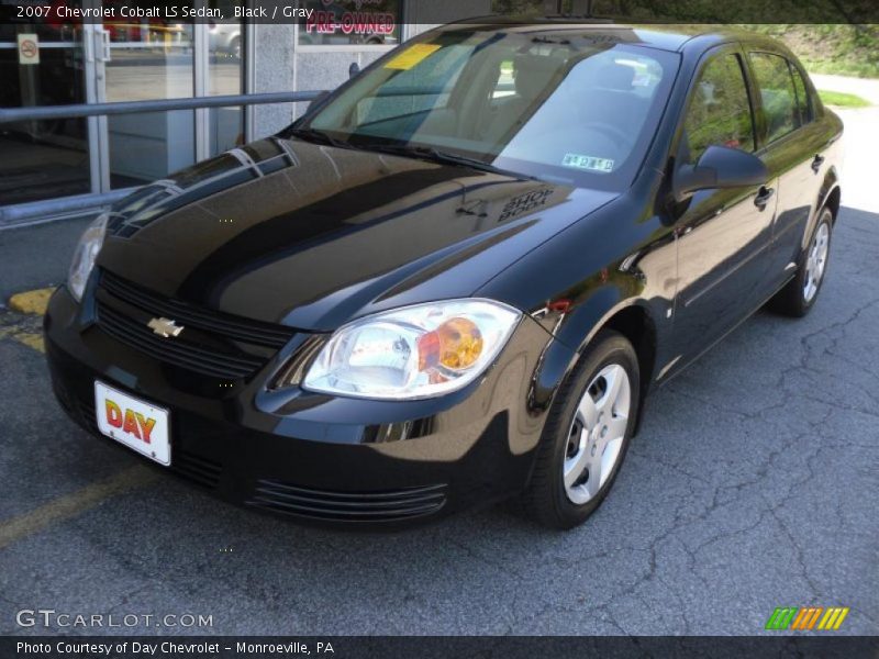 Black / Gray 2007 Chevrolet Cobalt LS Sedan