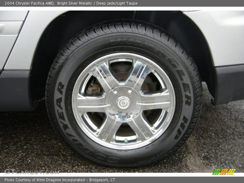 Bright Silver Metallic / Deep Jade/Light Taupe 2004 Chrysler Pacifica AWD