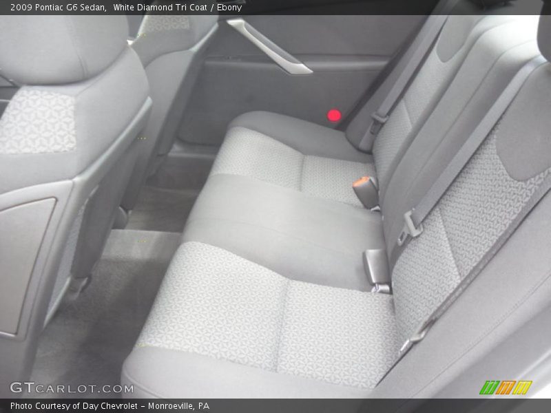 White Diamond Tri Coat / Ebony 2009 Pontiac G6 Sedan