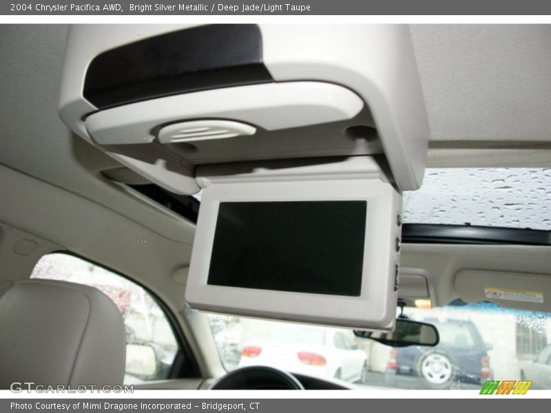Bright Silver Metallic / Deep Jade/Light Taupe 2004 Chrysler Pacifica AWD