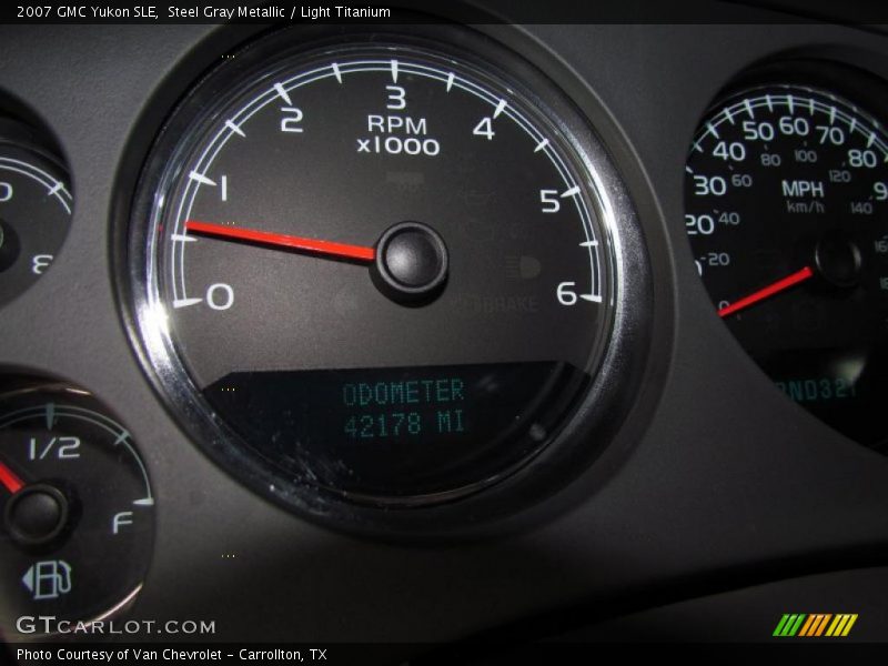 Steel Gray Metallic / Light Titanium 2007 GMC Yukon SLE
