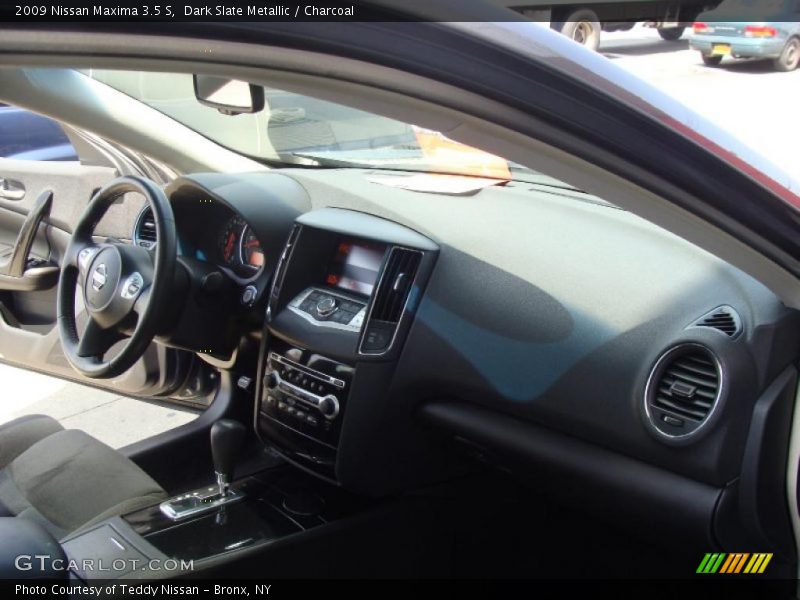 Dark Slate Metallic / Charcoal 2009 Nissan Maxima 3.5 S