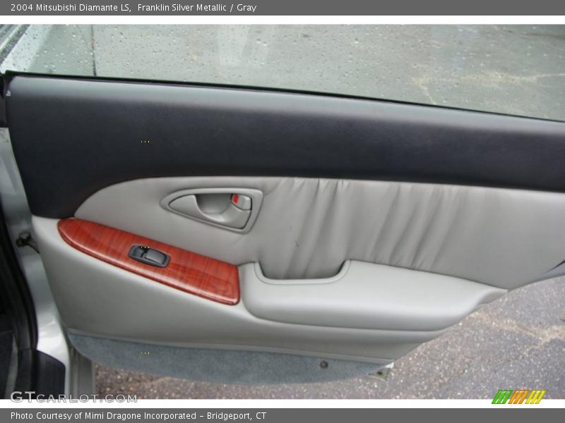 Door Panel of 2004 Diamante LS