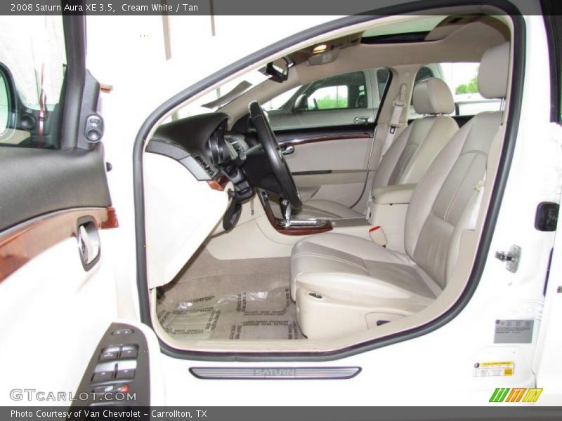 Cream White / Tan 2008 Saturn Aura XE 3.5