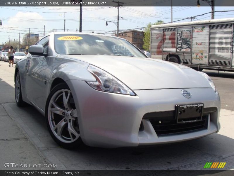 Brilliant Silver / Black Cloth 2009 Nissan 370Z Sport Coupe