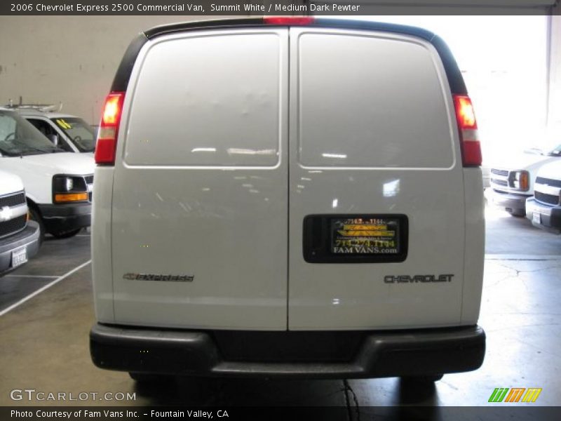 Summit White / Medium Dark Pewter 2006 Chevrolet Express 2500 Commercial Van