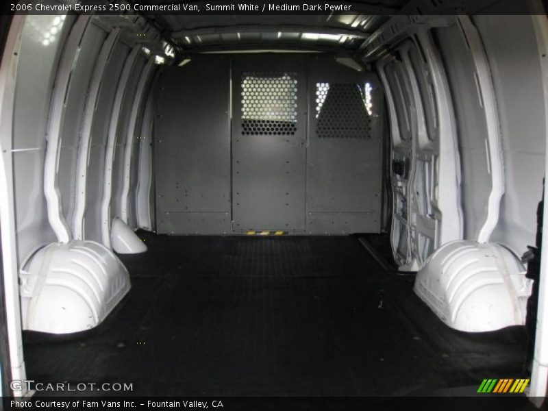 Summit White / Medium Dark Pewter 2006 Chevrolet Express 2500 Commercial Van