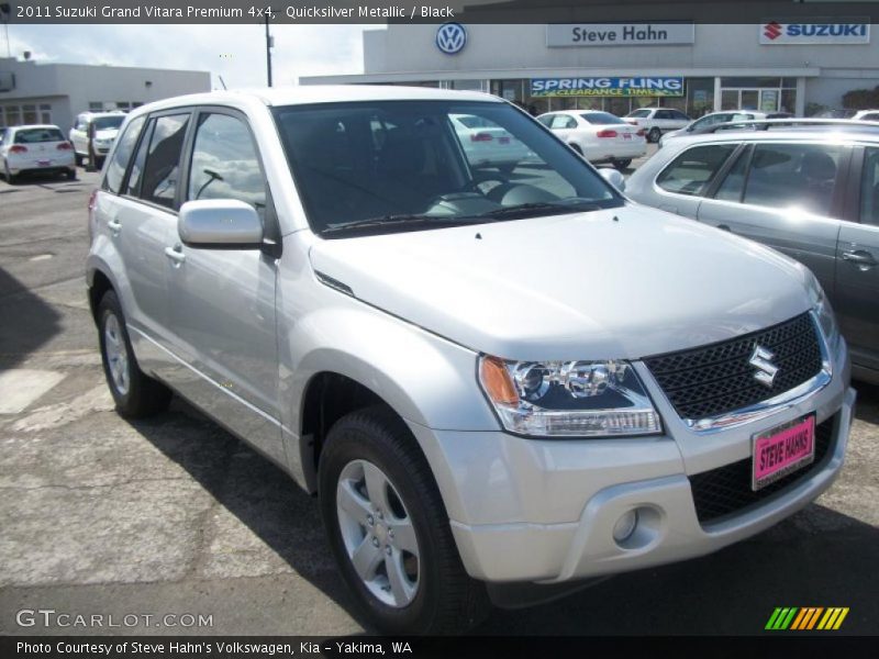 Quicksilver Metallic / Black 2011 Suzuki Grand Vitara Premium 4x4